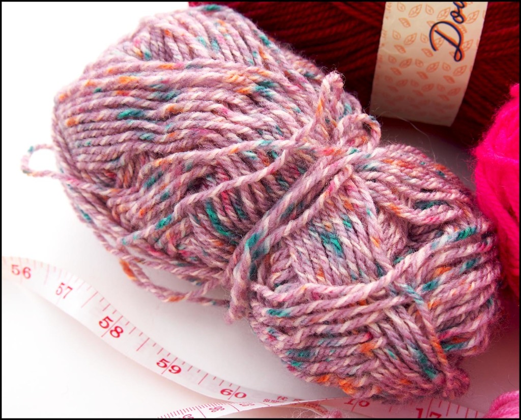 Knitting a LOVE blanket